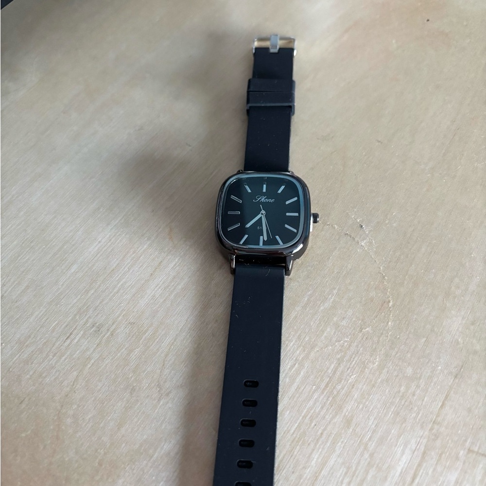 Black Square women’s Face Watch